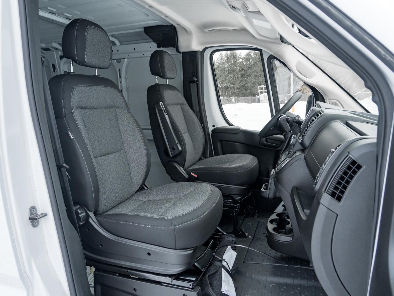 2025 RAM ProMaster Cargo Van 1500 136" WB Photo