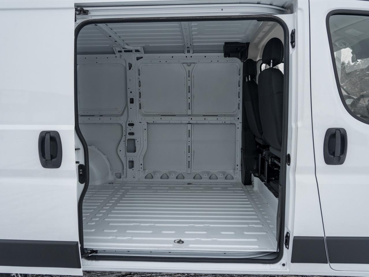 2025 RAM ProMaster Cargo Van 1500 136" WB Photo