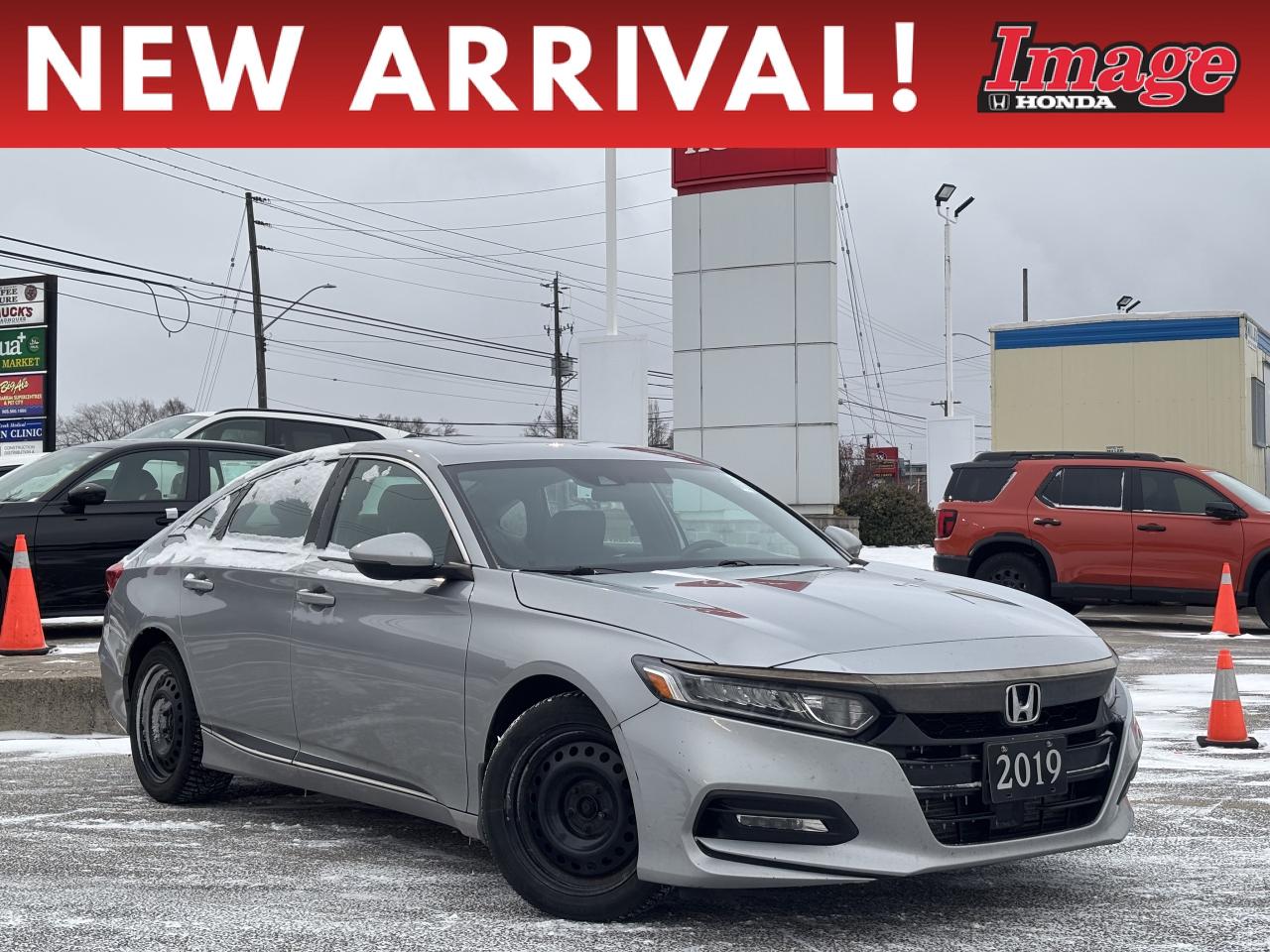 2019 Honda Accord Sedan Sport CVT   NO CLAIMS   SUNROOF   SNOW TIRES Photo0