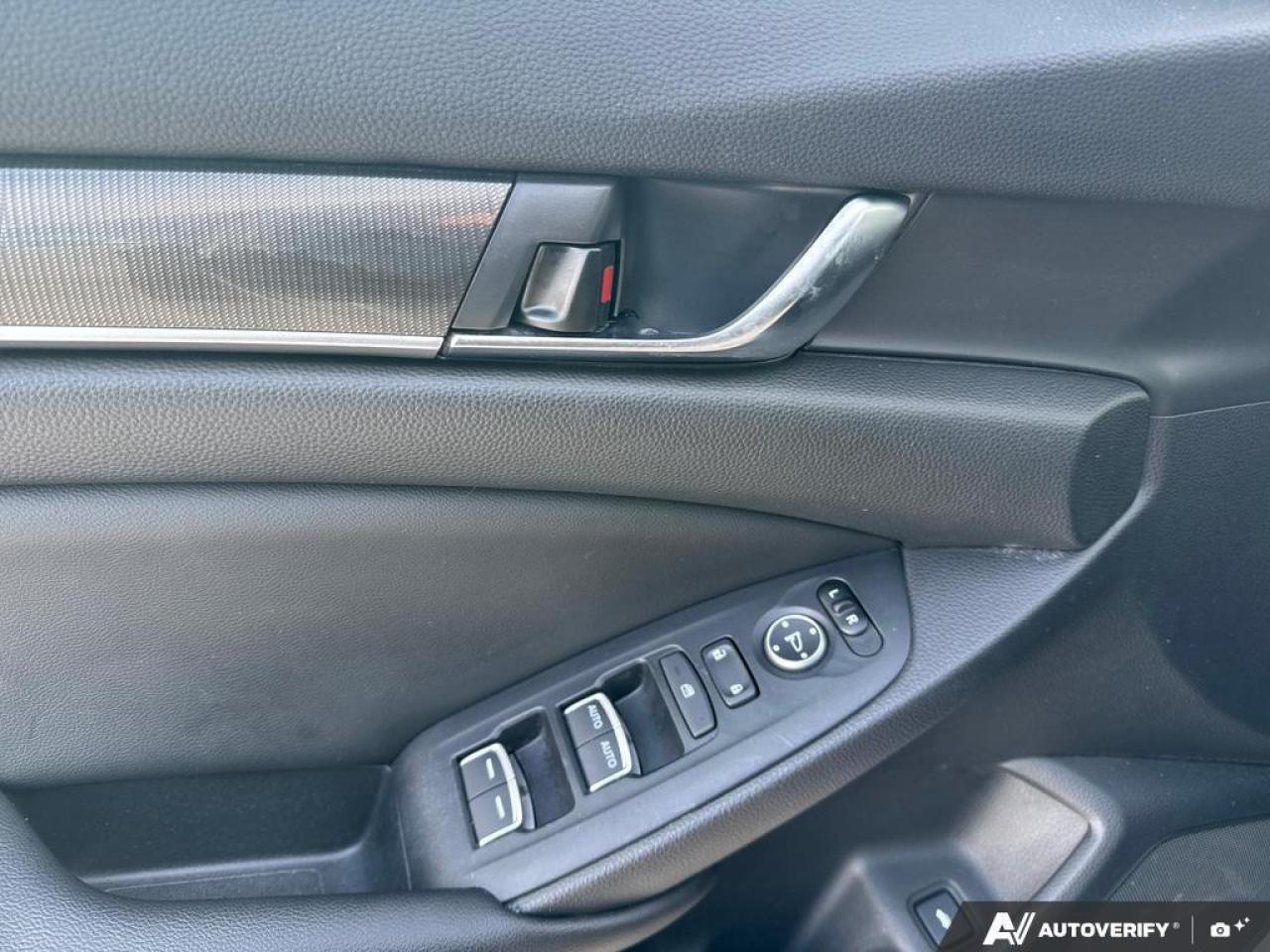 2019 Honda Accord Sedan Sport CVT   NO CLAIMS   SUNROOF   SNOW TIRES Photo