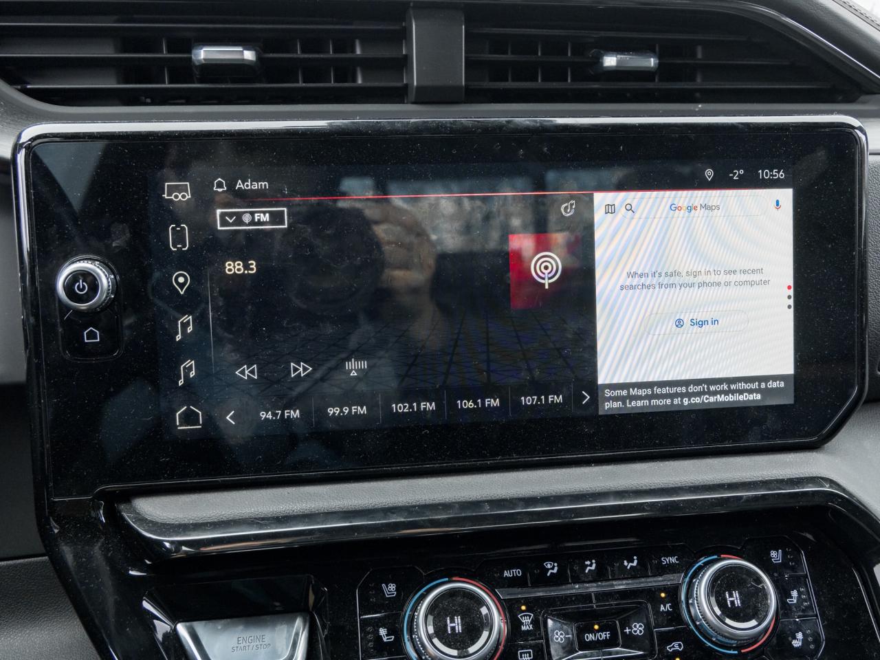 2022 GMC Sierra 1500 4WD Crew Cab 147  AT4 Photo