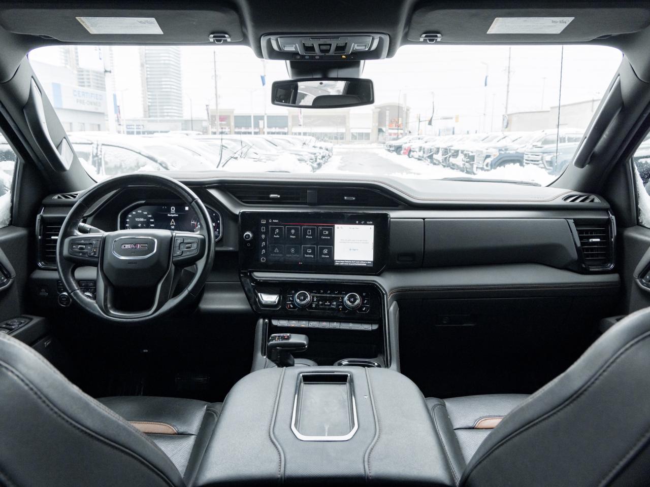 2022 GMC Sierra 1500 4WD Crew Cab 147  AT4 Photo