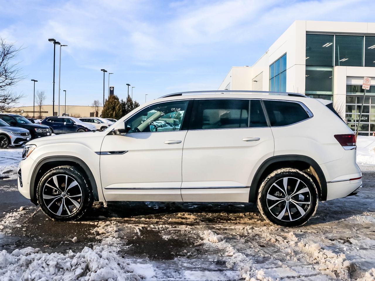 2024 Volkswagen Atlas Execline 2.0 TSI 4MOTION Photo
