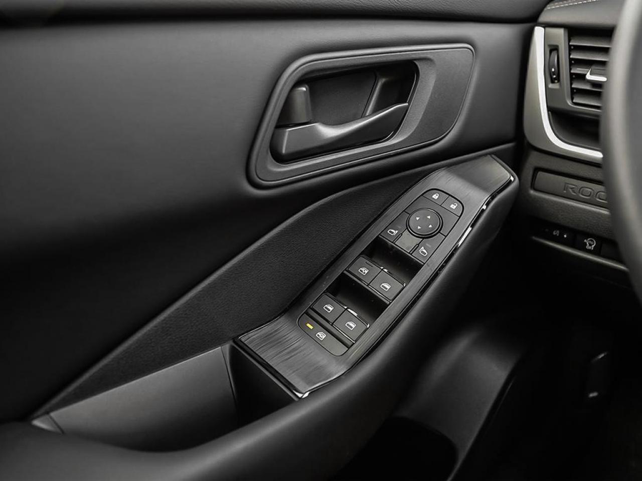 2025 Nissan Rogue S  - Alloy Wheels -  Heated Seats Photo