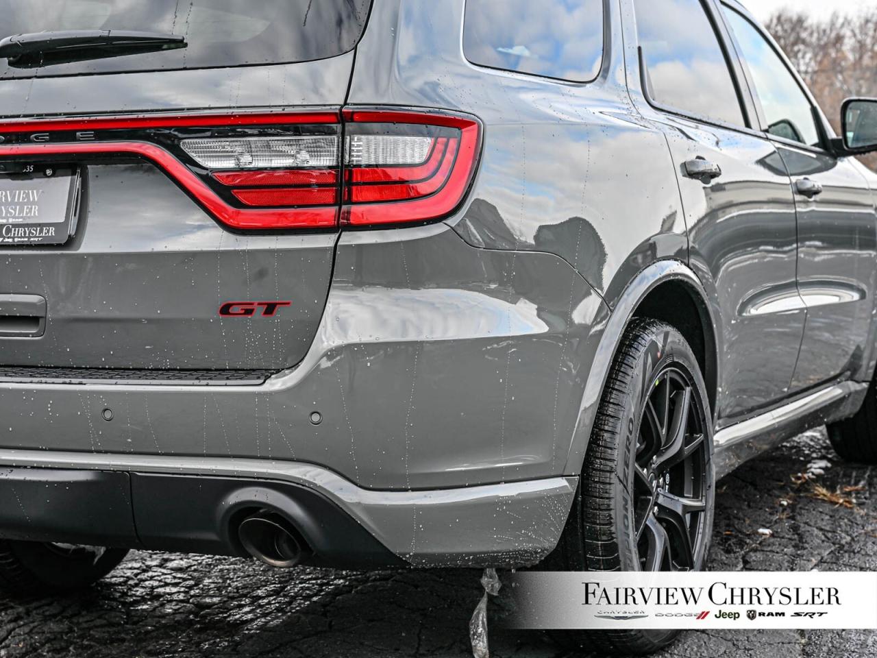 2026 Dodge Durango GT HEMI V8 TOW N GO   BLACK TOP REDLINE   5.7L HEM Photo