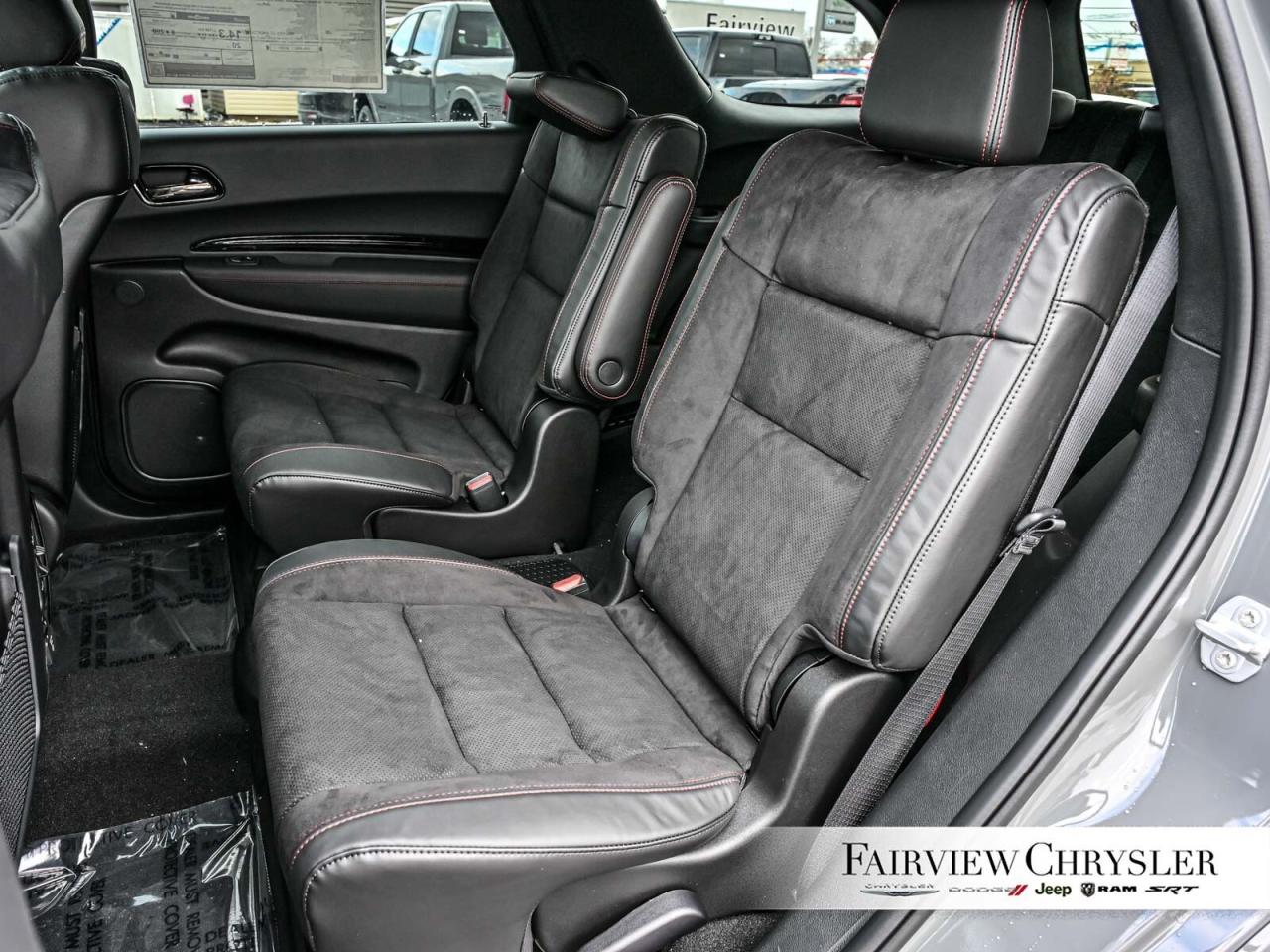 2026 Dodge Durango GT HEMI V8 TOW N GO   BLACK TOP REDLINE   5.7L HEM Photo