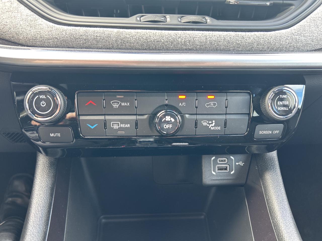 2025 Jeep Compass Sport Photo