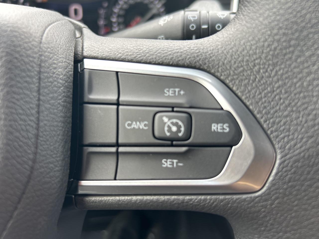 2025 Jeep Compass Sport Photo