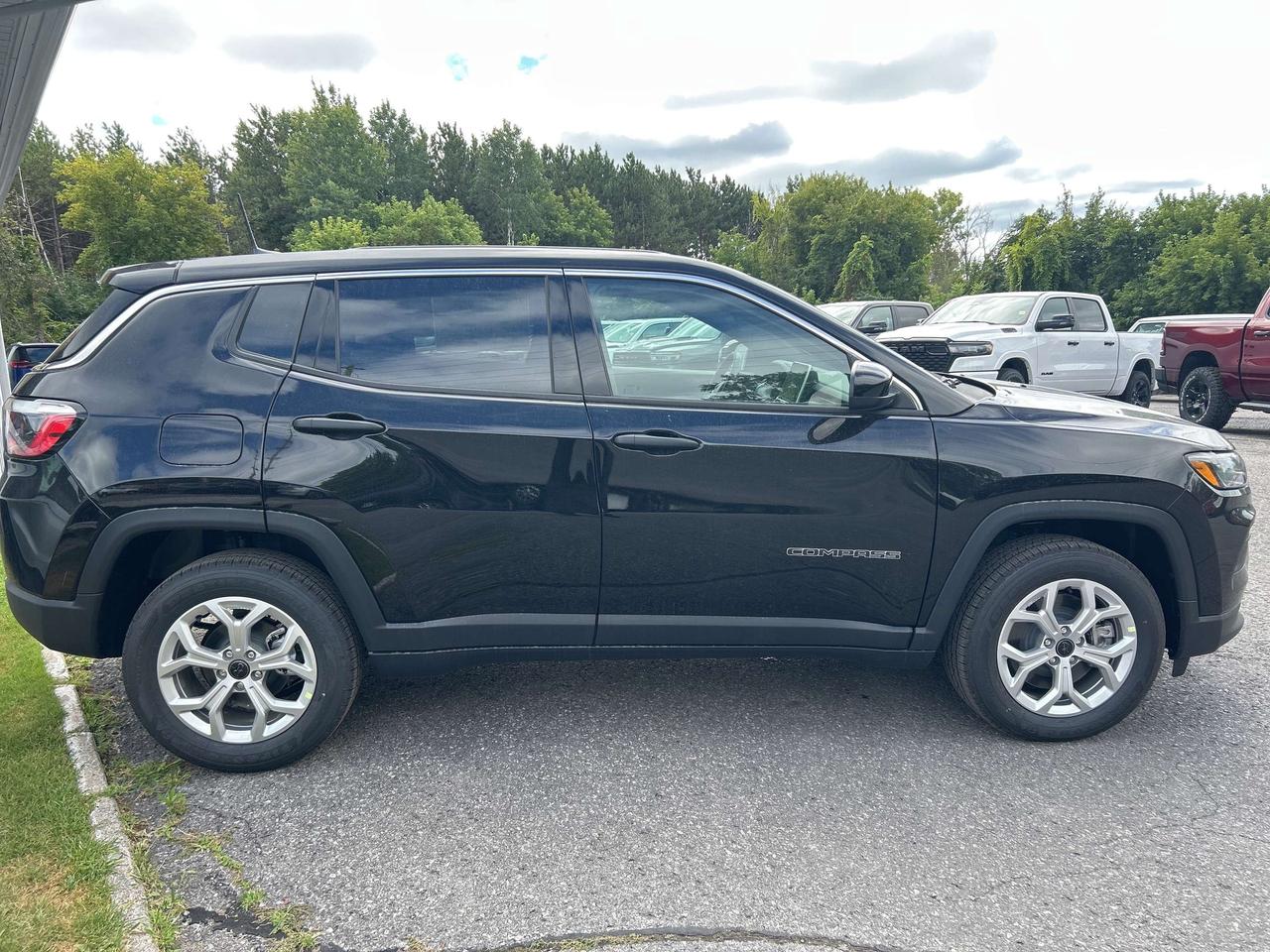 2025 Jeep Compass sport 4x4 Photo