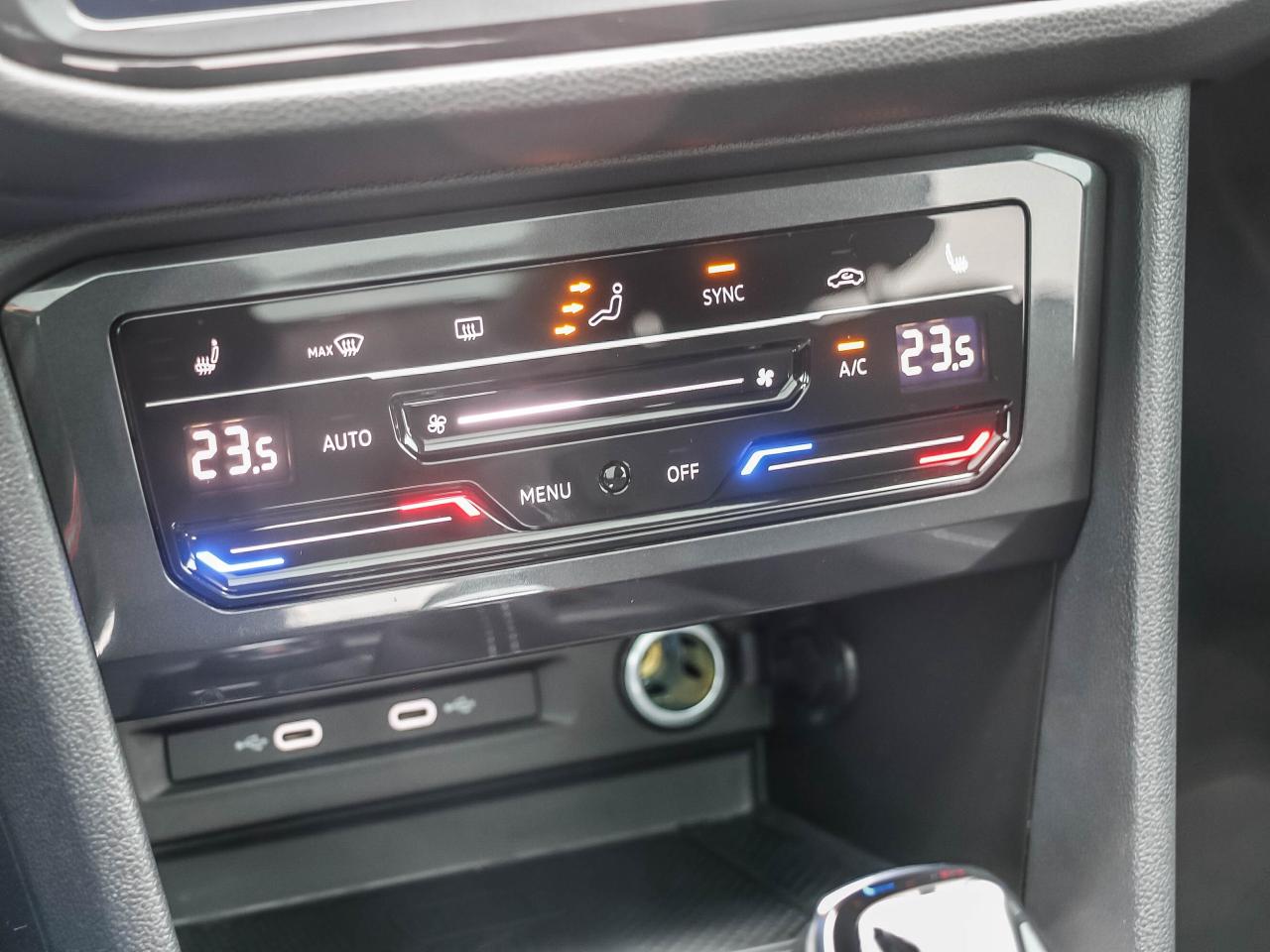 2023 Volkswagen Tiguan COMFORTLINE 4Motion Photo