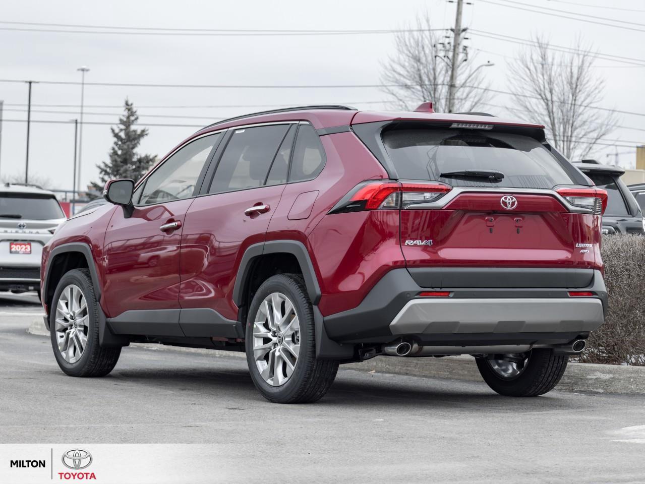 2025 Toyota RAV4 LEATHER MOONROOF JBL DEMO TCUV Limited Photo4