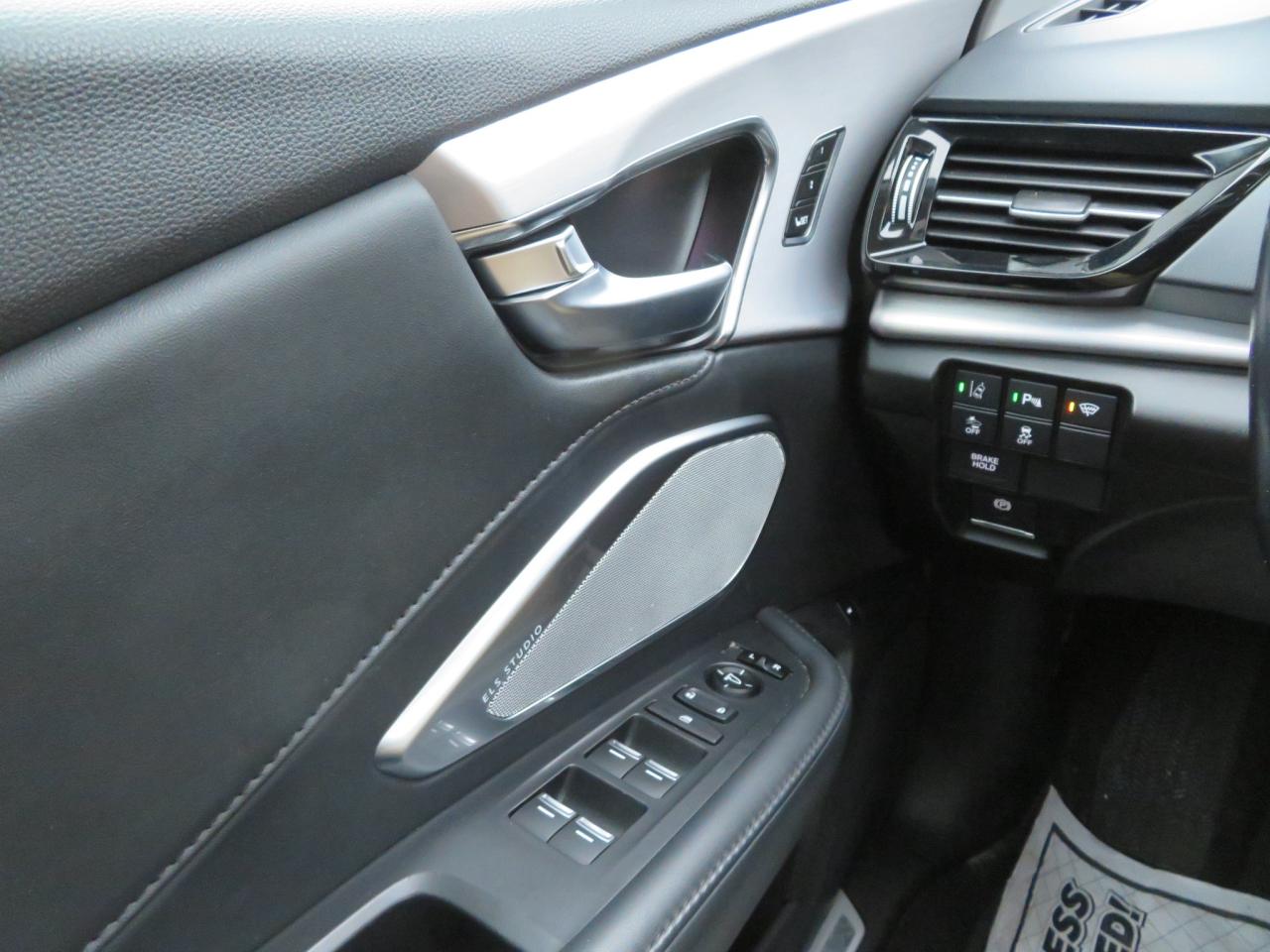 2021 Acura RDX TECH AWD Photo