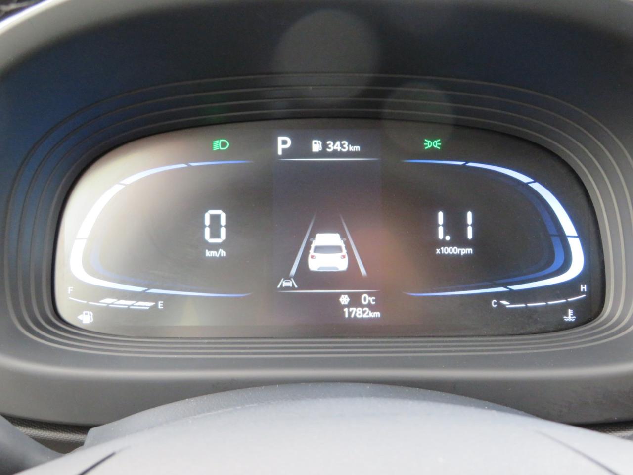 2025 Hyundai Venue Preferred IVT Photo