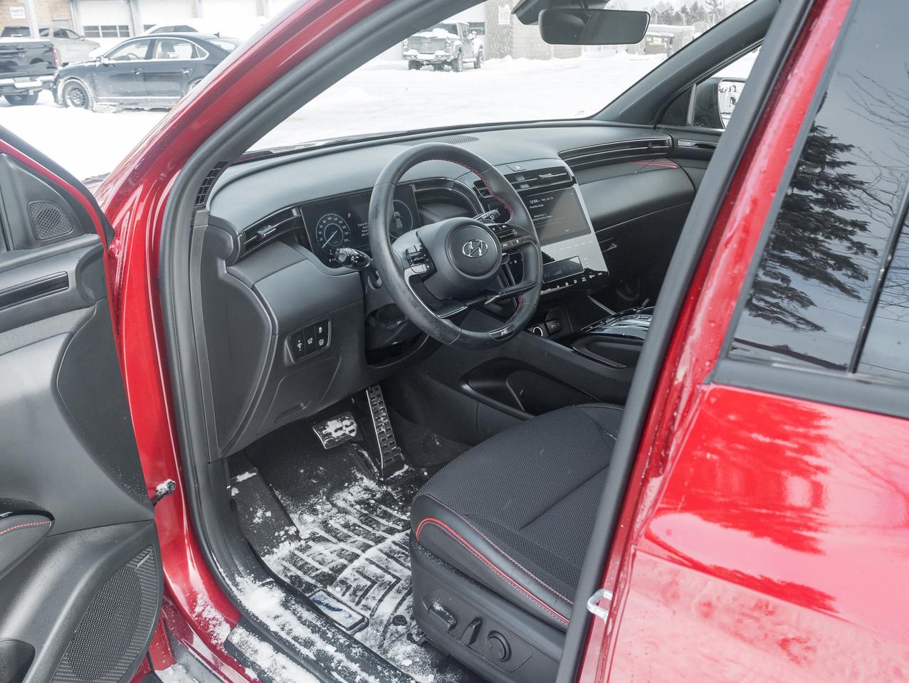 2024 Hyundai Tucson Hybrid N-LINE Photo