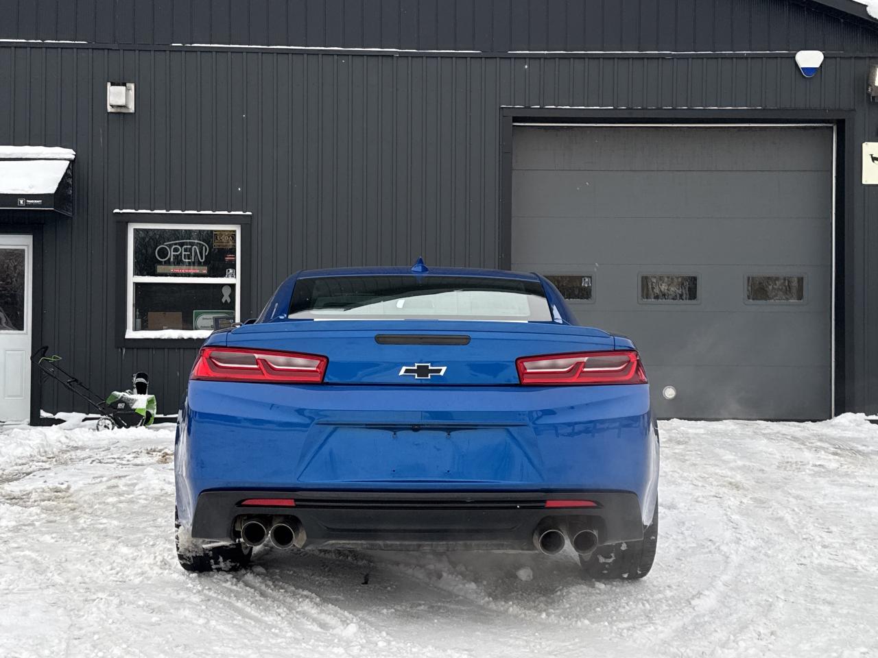 2017 Chevrolet Camaro 1LT Photo