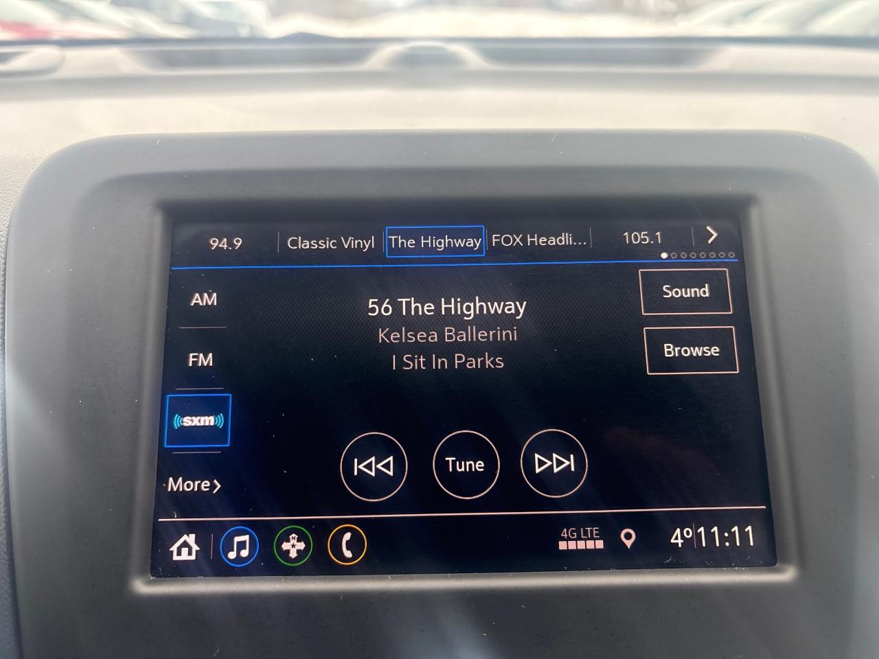 2021 Chevrolet Equinox 1LT AWD + Heated Seats + Power Seat + 1 Owner Photo