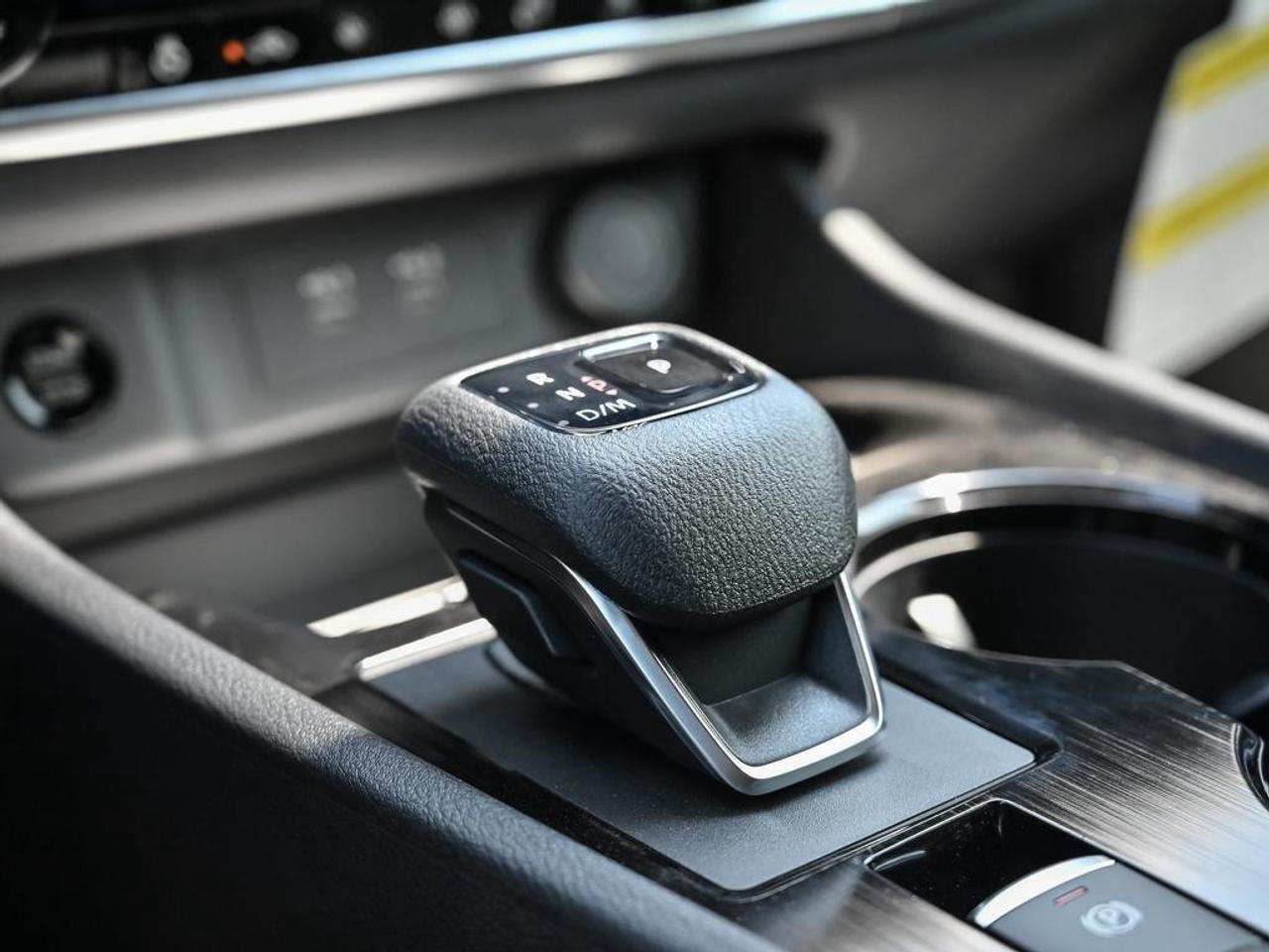 2025 Nissan Rogue S  - Alloy Wheels -  Heated Seats Photo