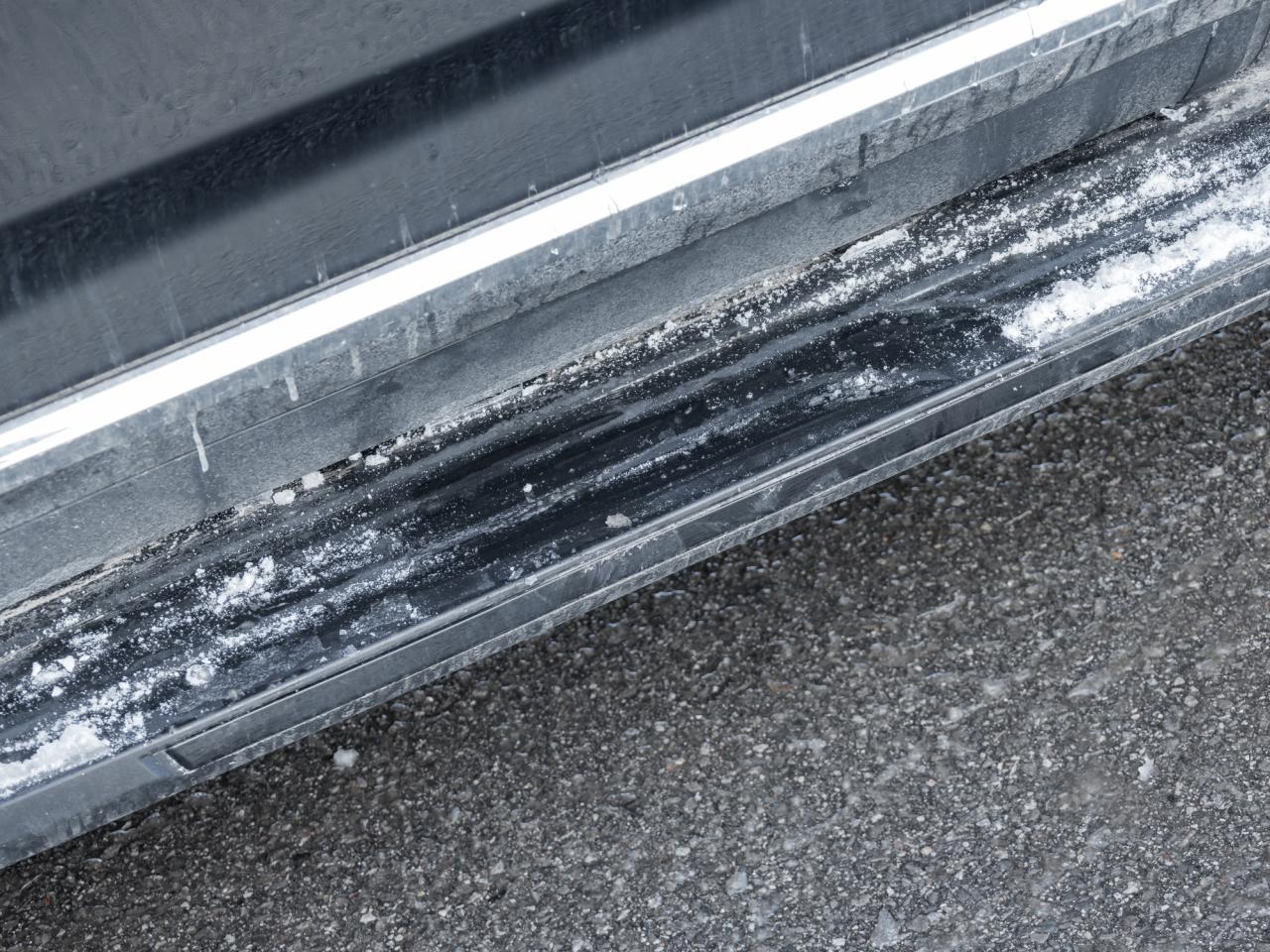 2023 GMC Yukon XL 4WD 4dr SLT Photo4