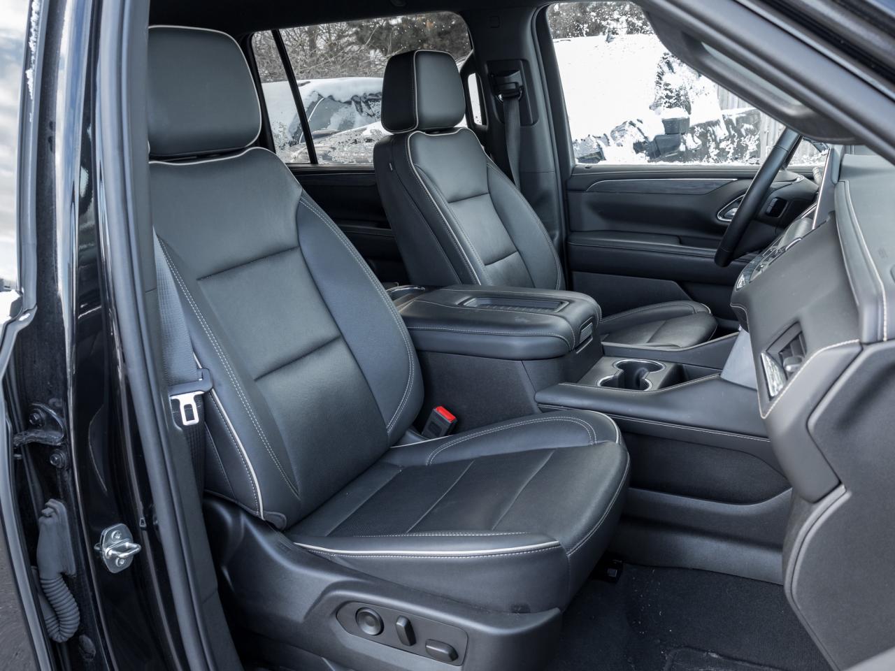 2023 GMC Yukon XL 4WD 4dr SLT Photo