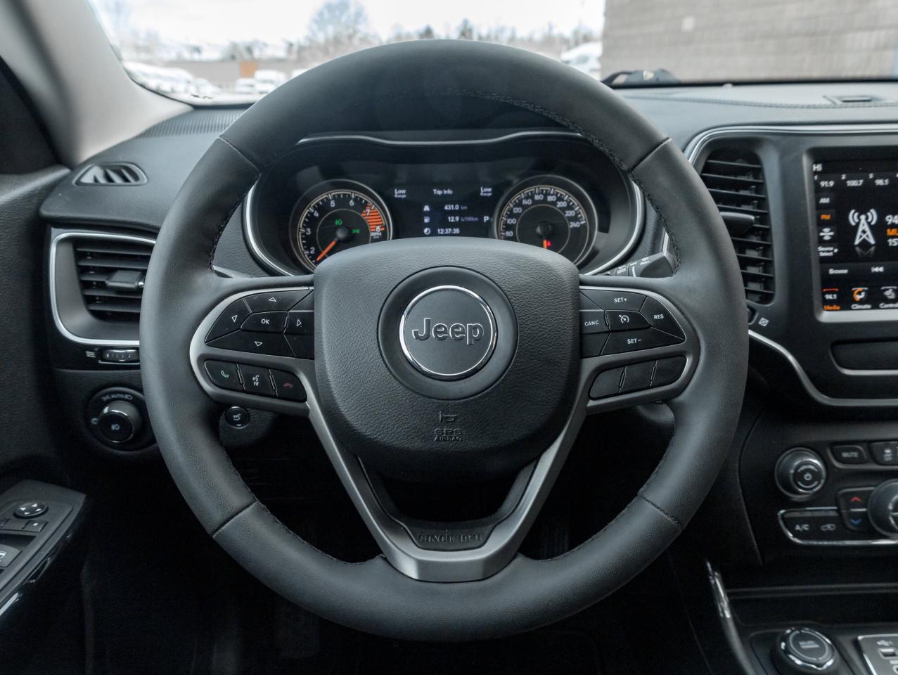 2022 Jeep Cherokee Trailhawk 4X4 Photo