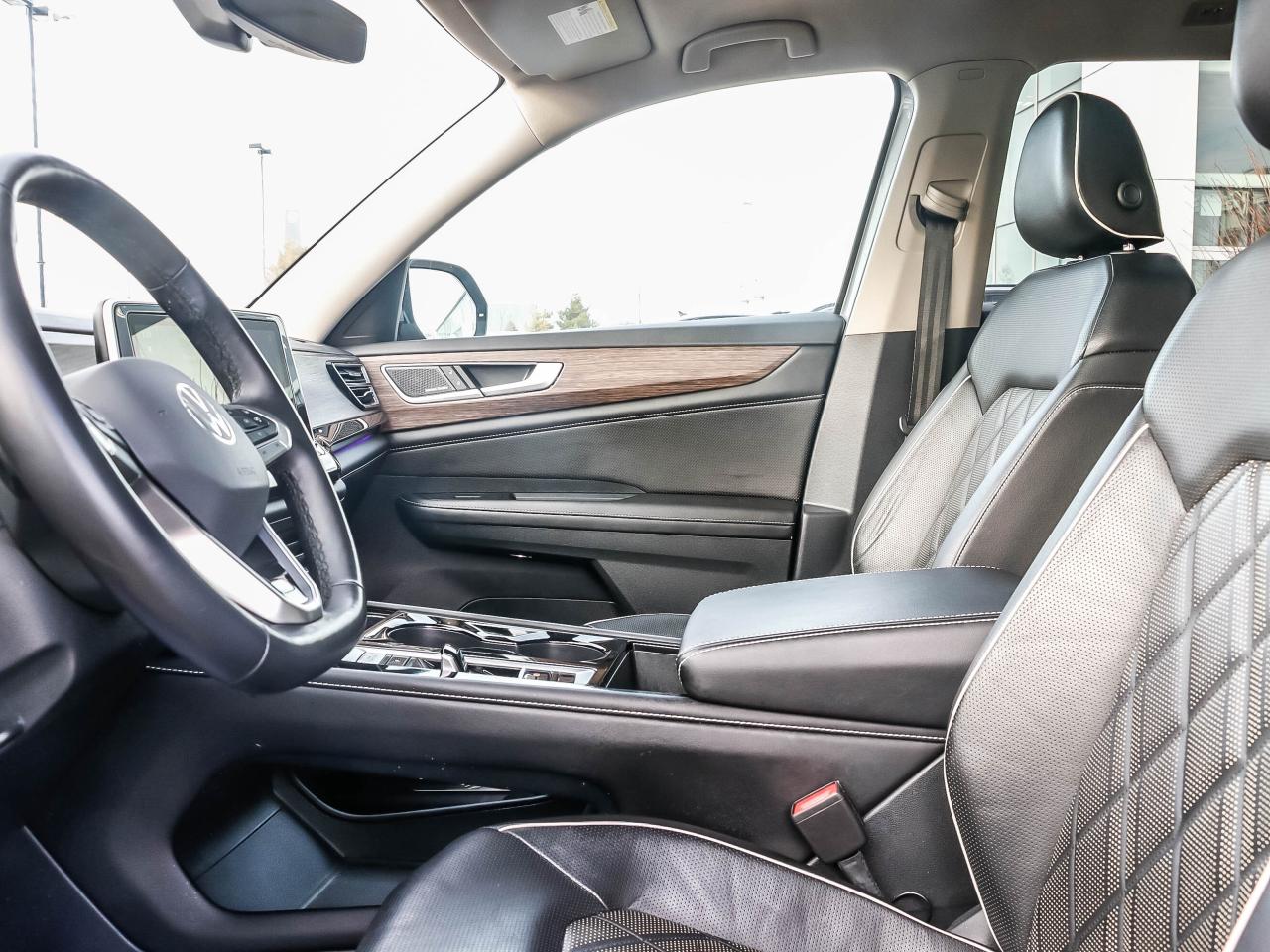 2024 Volkswagen Atlas Execline 2.0 TSI 4MOTION Photo