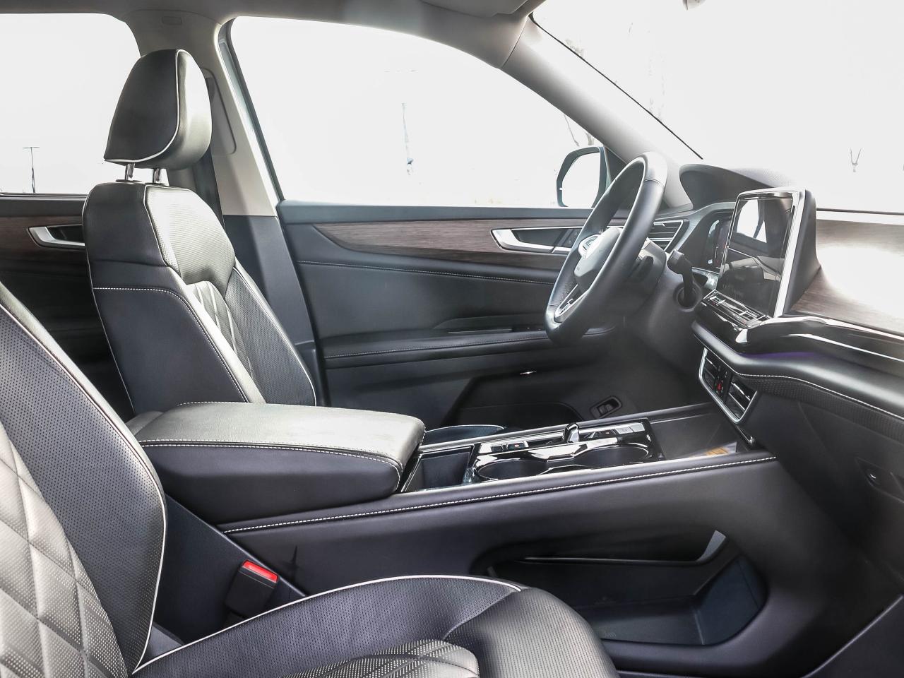 2024 Volkswagen Atlas Execline 2.0 TSI 4MOTION Photo