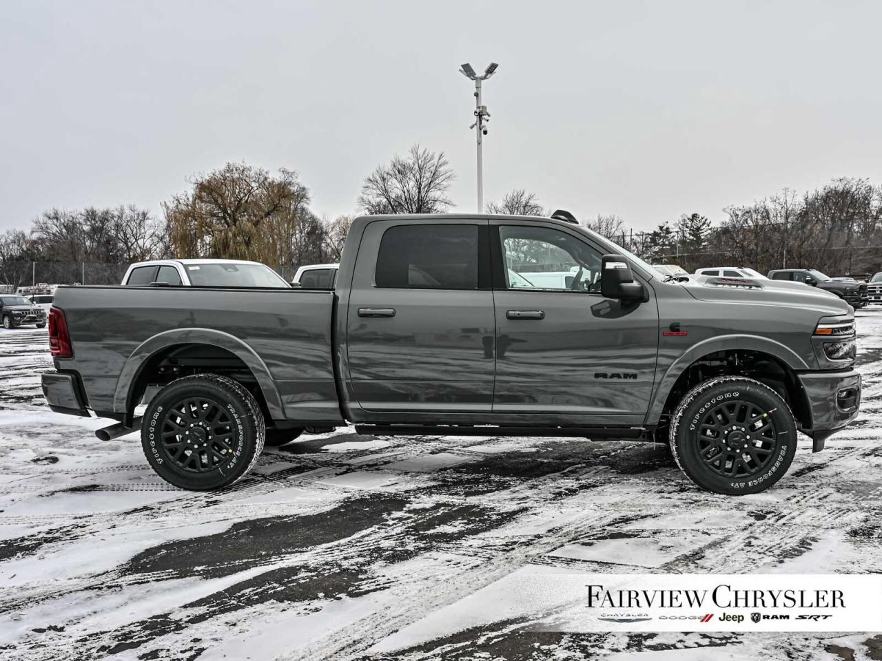 2026 RAM 2500 Limited 5TH WHEEL   SUNROOF   REAR AUTO LEVELLING Photo