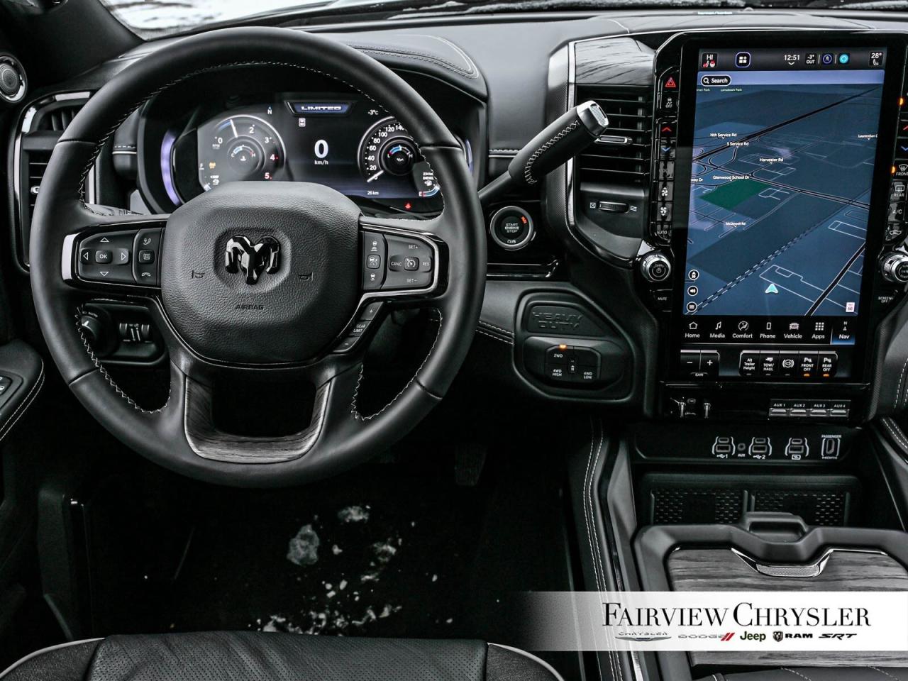 2026 RAM 2500 Limited 5TH WHEEL   SUNROOF   REAR AUTO LEVELLING Photo