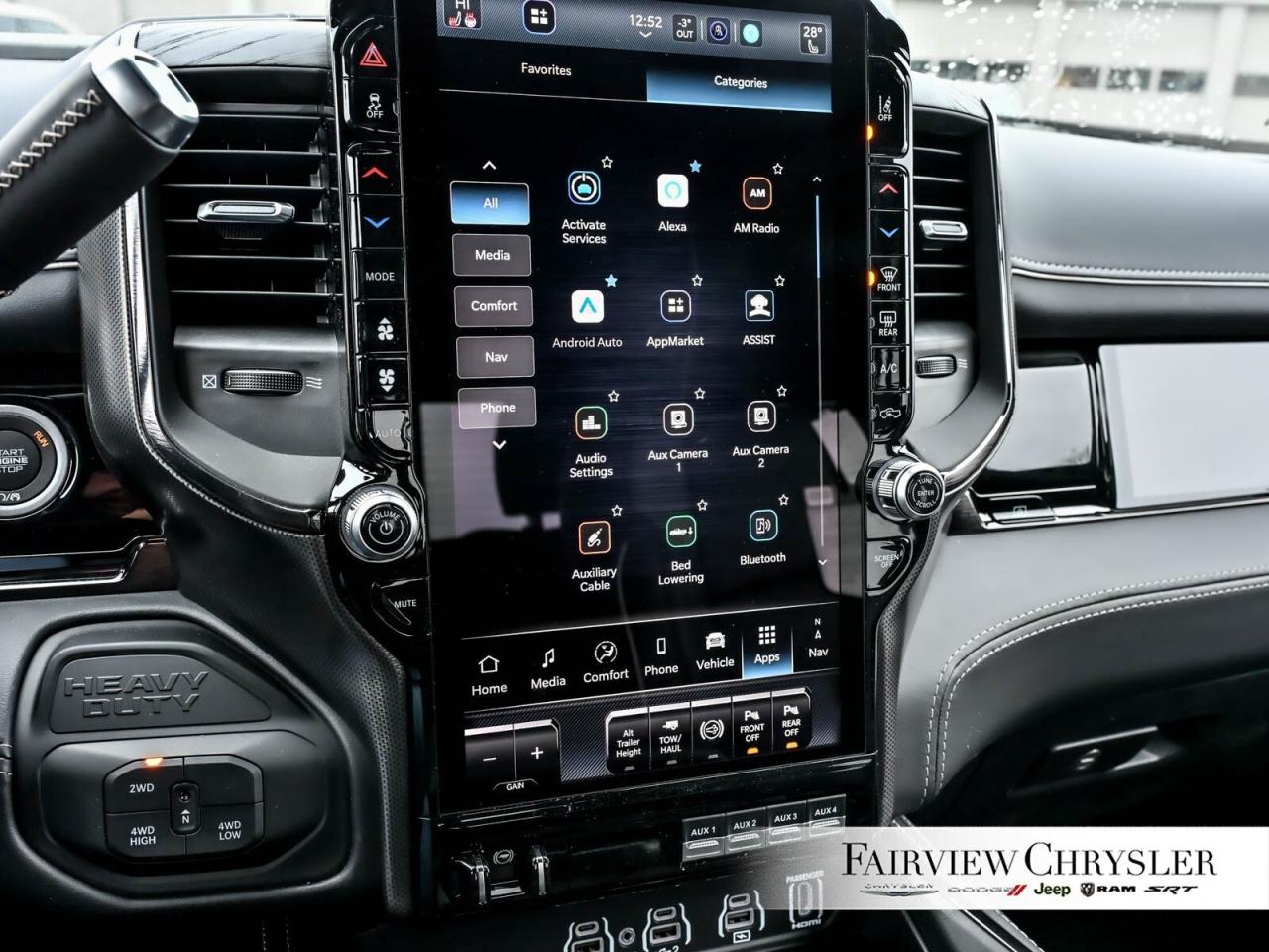 2026 RAM 2500 Limited 5TH WHEEL   SUNROOF   REAR AUTO LEVELLING Photo