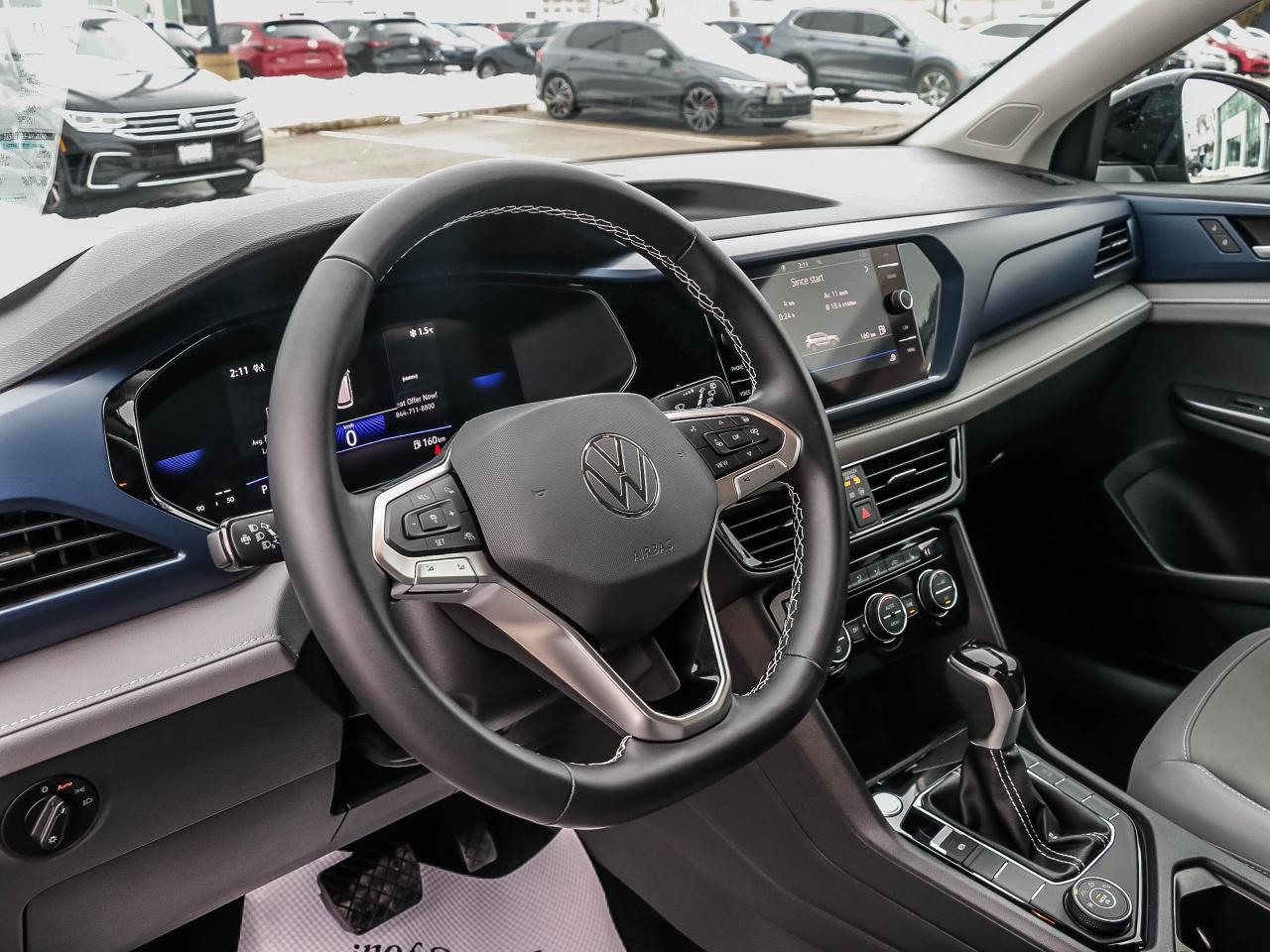 2024 Volkswagen Taos Comfortline 4Motion Photo