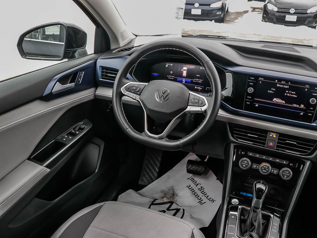 2024 Volkswagen Taos Comfortline 4Motion Photo