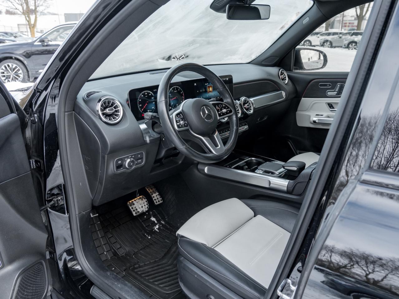 2020 Mercedes-Benz GLB GLB 250 4MATIC SUV  ONE OWNER  TRADE IN  LOW KM Photo