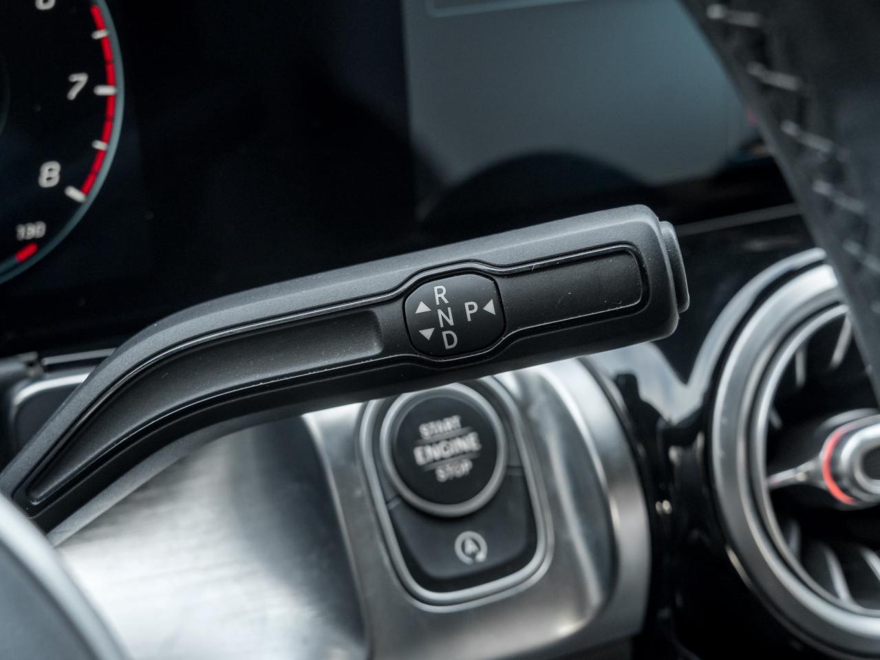 2020 Mercedes-Benz GLB GLB 250 4MATIC SUV  ONE OWNER  TRADE IN  LOW KM Photo