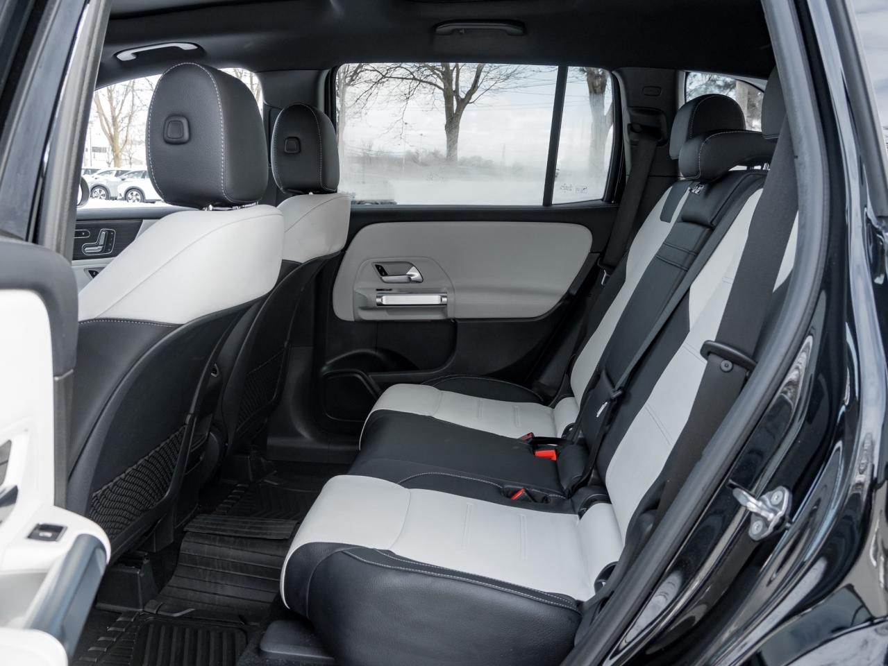 2020 Mercedes-Benz GLB GLB 250 4MATIC SUV  ONE OWNER  TRADE IN  LOW KM Photo