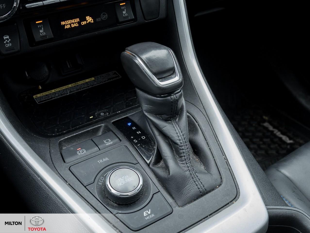 2021 Toyota RAV4 Hybrid XSE TECHNOLOGY AWD LEATHER SUNROOF CARPLAY JBL SOU Photo