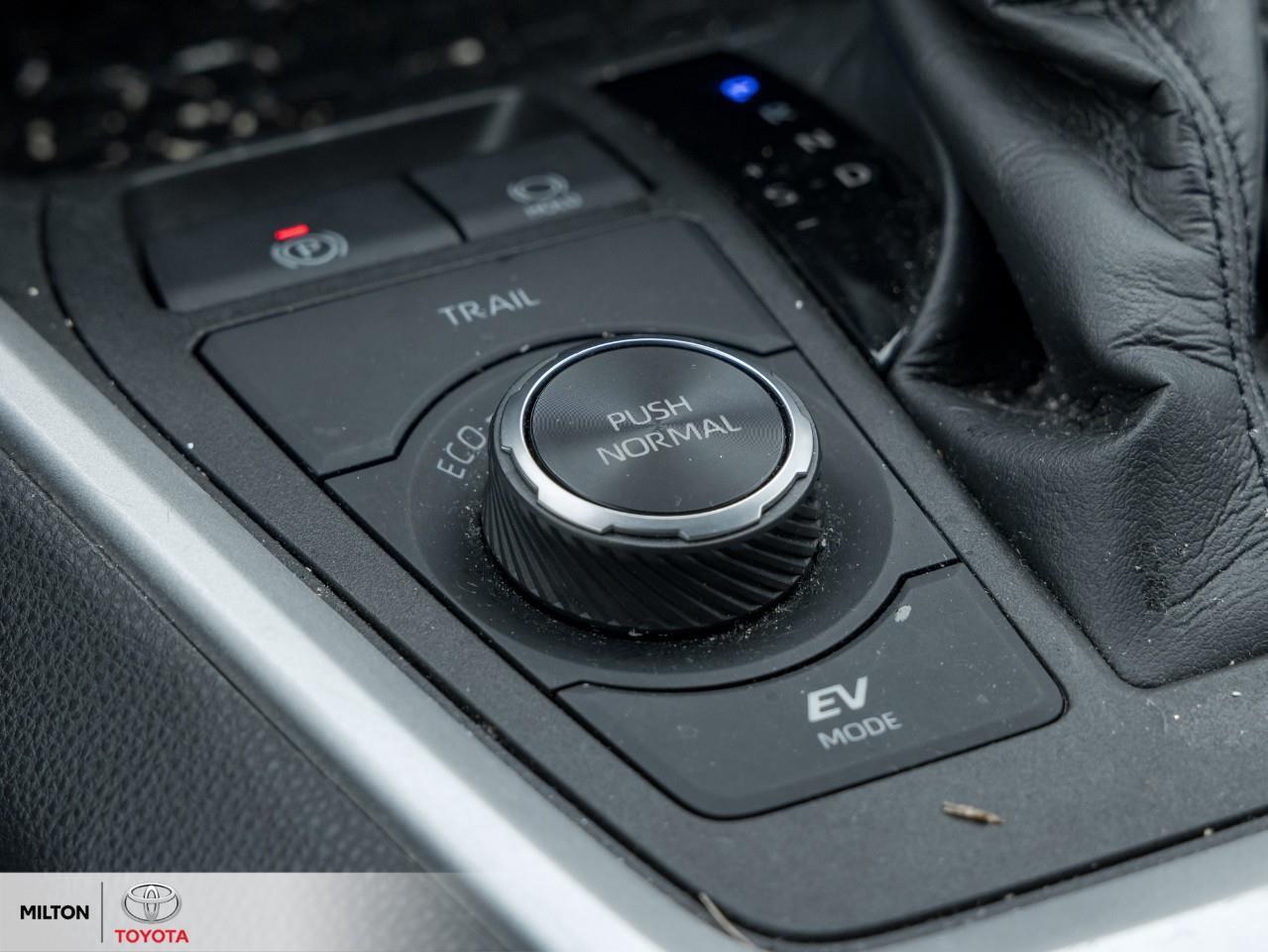 2021 Toyota RAV4 Hybrid HYBRID AWD SUNROOF BLIND SPOT POWER SEAT PUSH STAR Photo