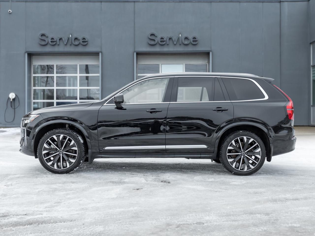 2025 Volvo XC90 2025.5 B6 AWD Plus  LOW KM  NEARLY NEW Photo