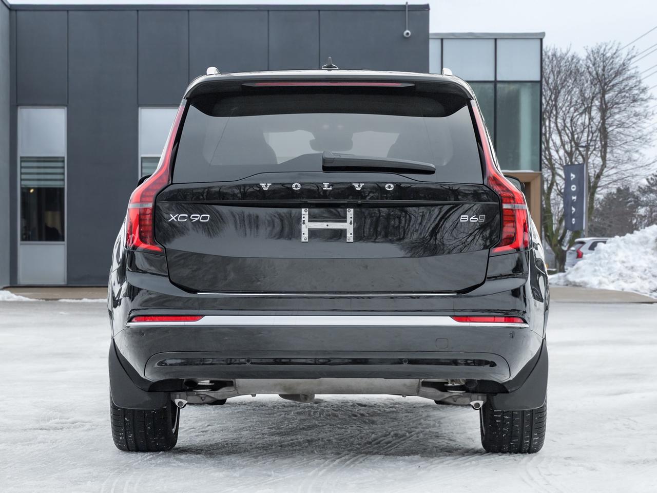 2025 Volvo XC90 2025.5 B6 AWD Plus  LOW KM  NEARLY NEW Photo