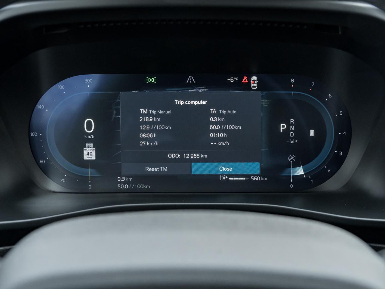 2025 Volvo XC40 B5 AWD Core Bright Theme  CPO FIN RATE  3.49%-4%* Photo