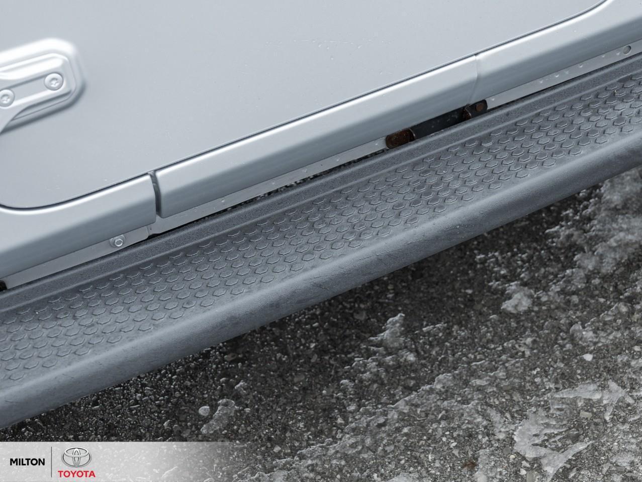 2022 Jeep WRANGLER UNLIMITED HEATED STEERING HEATED SEATS BLACK RIMS TOW HITCH Photo