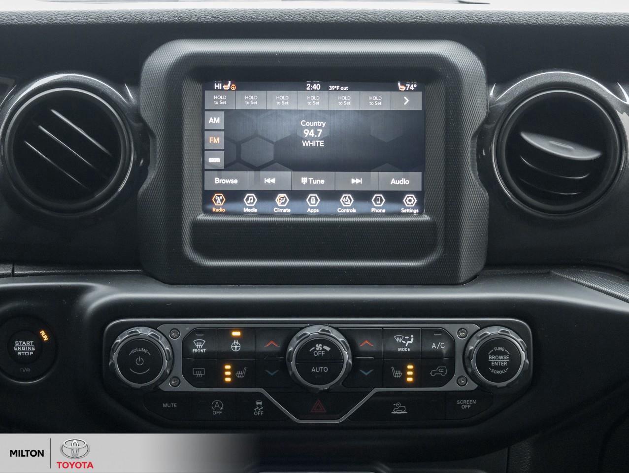 2022 Jeep WRANGLER UNLIMITED HEATED STEERING HEATED SEATS BLACK RIMS TOW HITCH Photo