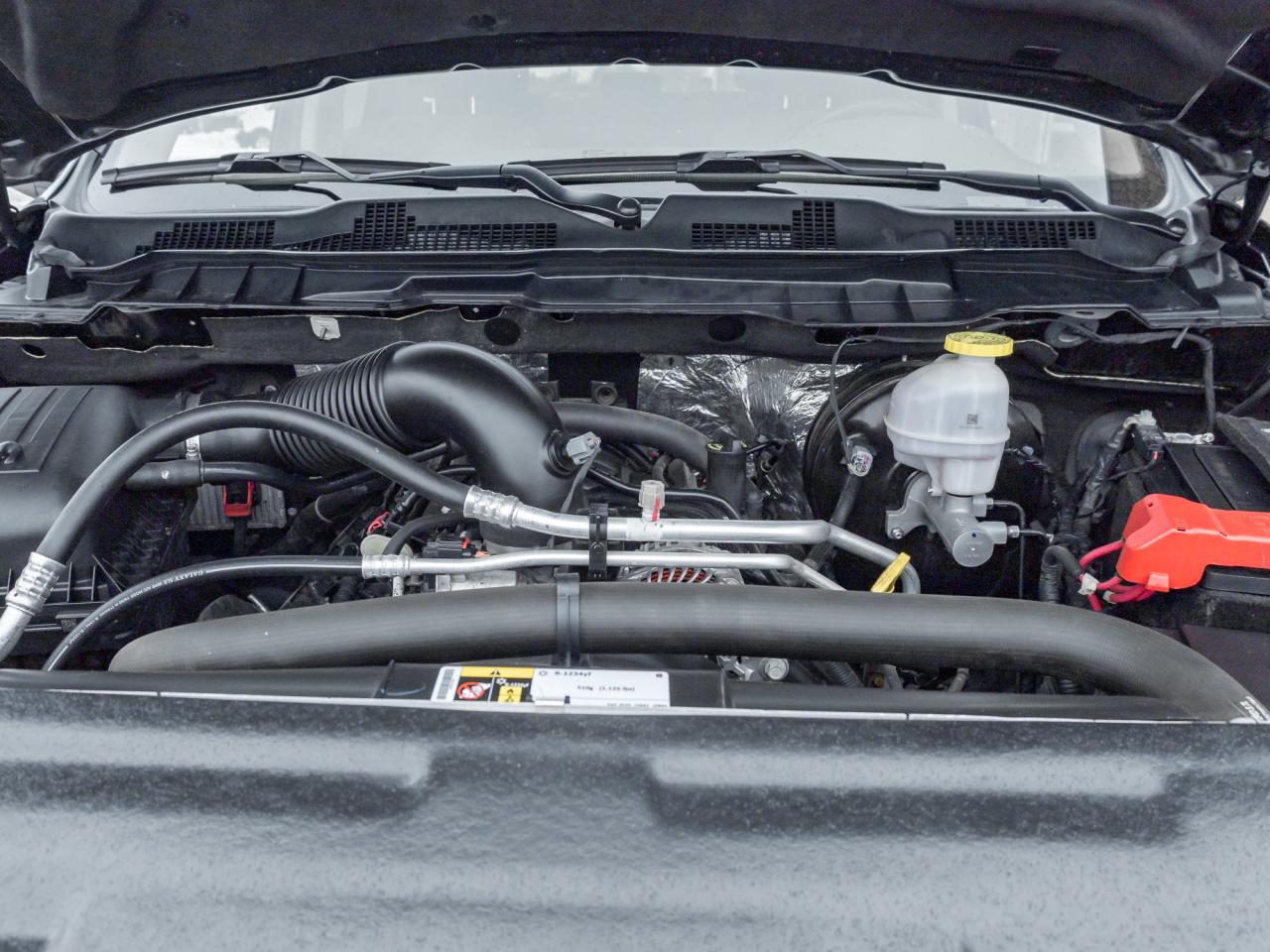 2023 RAM 1500 Classic EXPRESS Photo