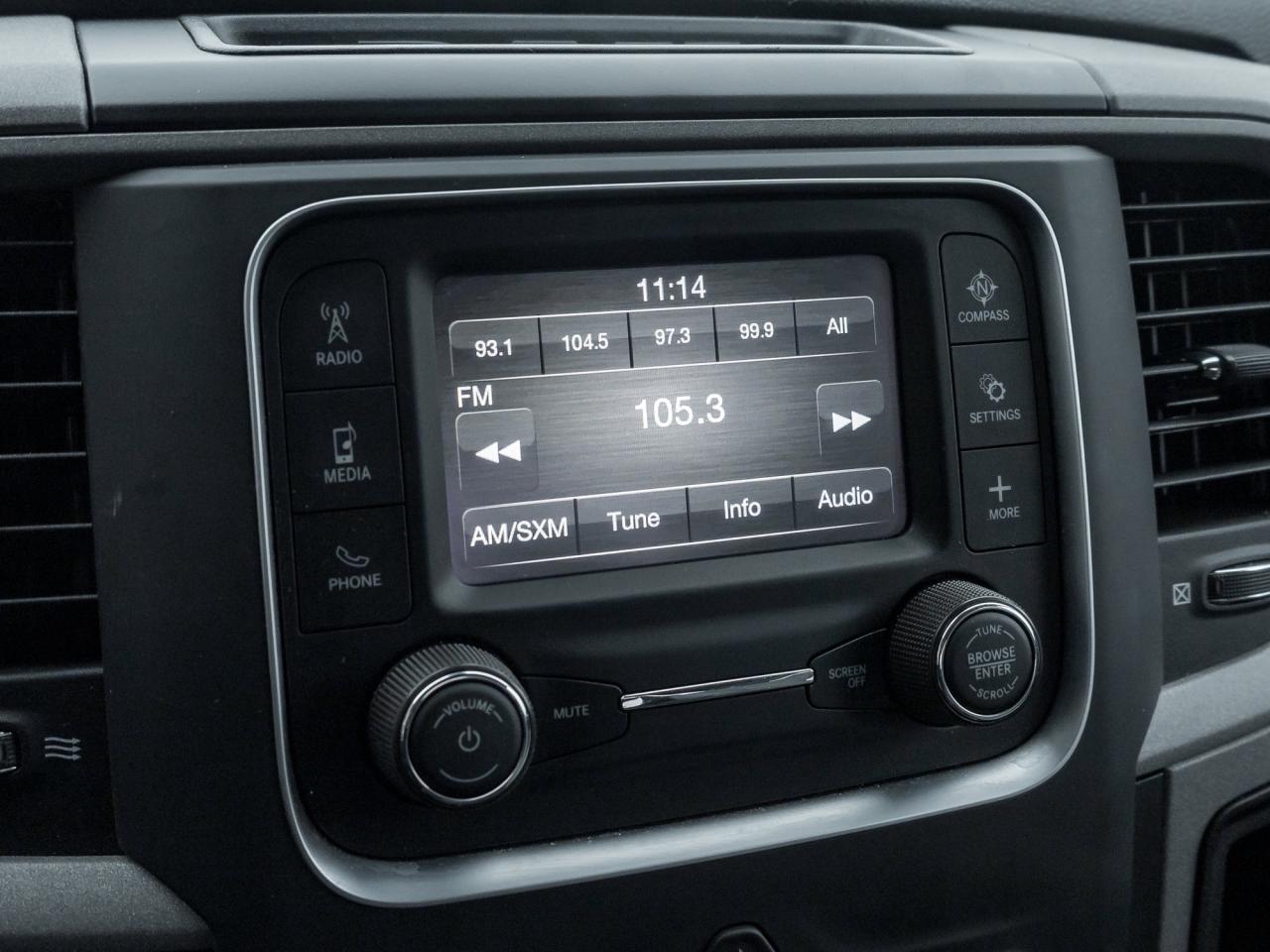 2023 RAM 1500 Classic EXPRESS Photo