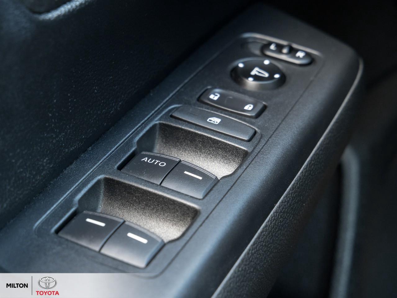 2023 Honda CR-V HEATED SEATS HONDA SENSING REMOTE START ONE OWNER Photo