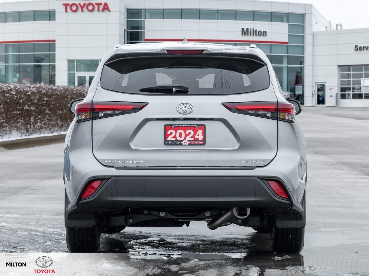 2024 Toyota Highlander XLE AWD LEATHER SUNROOF BLIND SPOT 8 PASSENGER ONE Photo