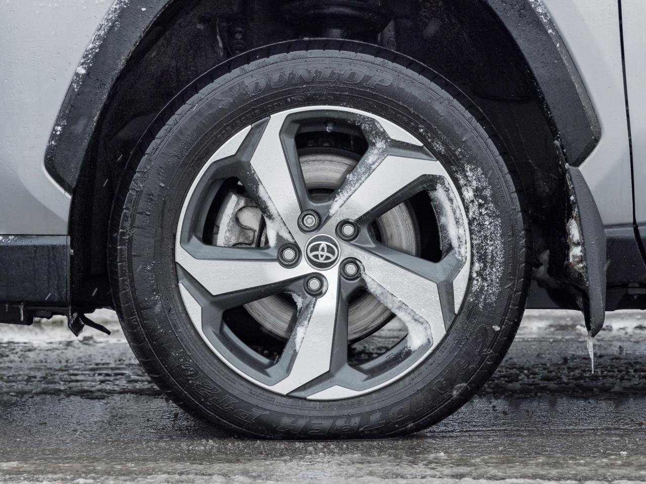 2024 Toyota RAV4 Prime XSE AWD   Clean Carfax   Plug In Hybrid Photo