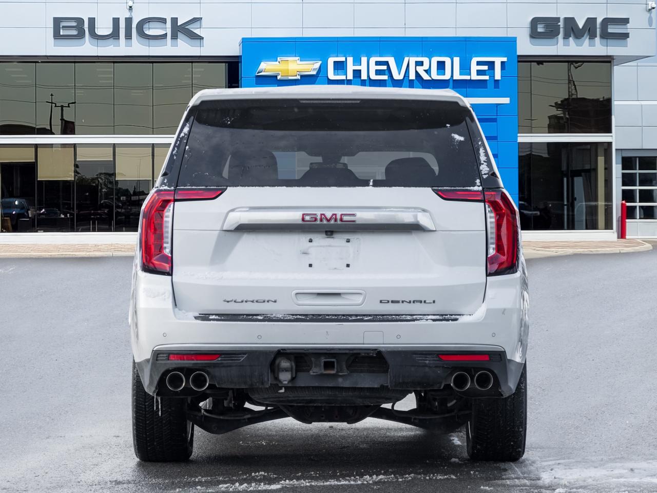 2022 GMC Yukon XL 4WD 4DR DENALI Photo