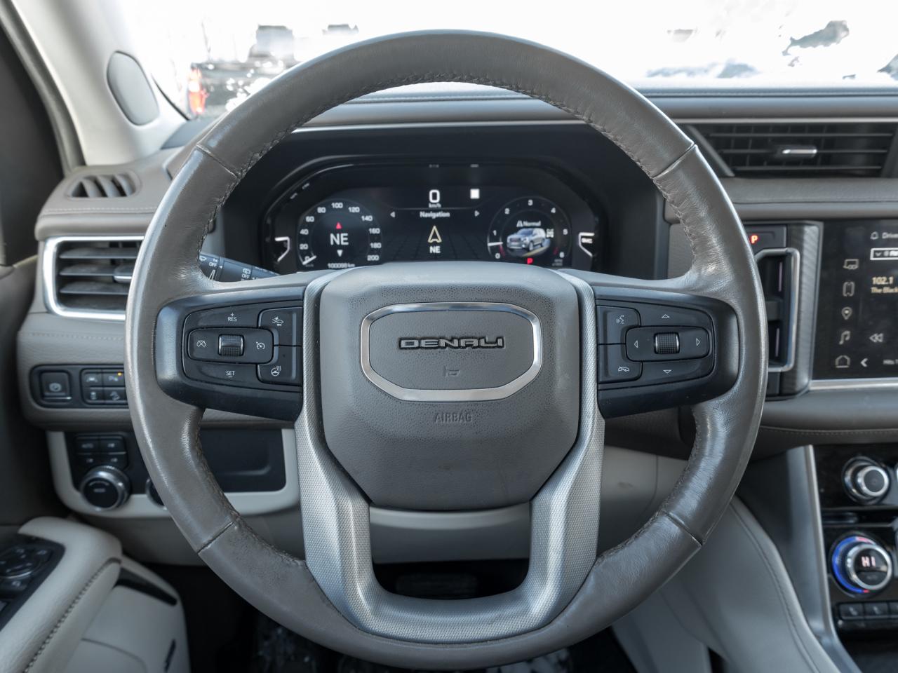 2022 GMC Yukon XL 4WD 4DR DENALI Photo