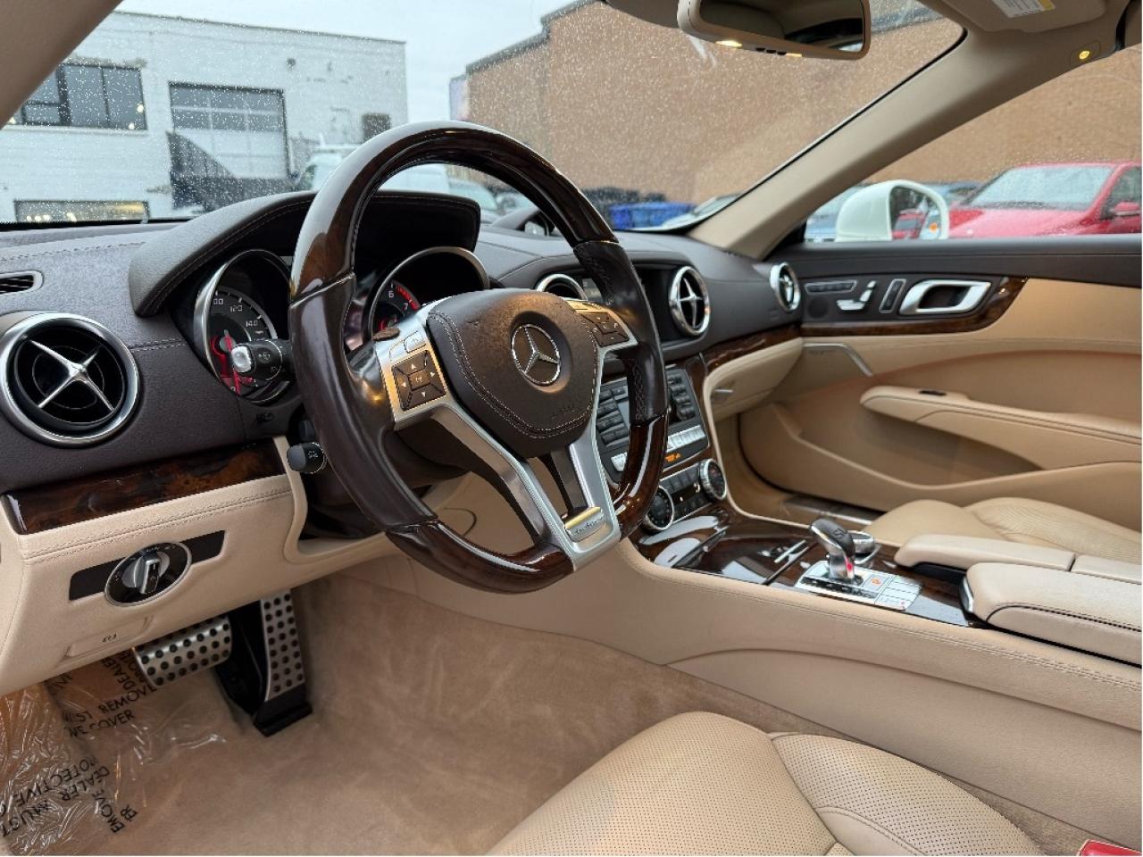 2013 Mercedes-Benz SL-Class SL 550 1 Owner CleanCarfax Loaded LowKMs Certified Photo