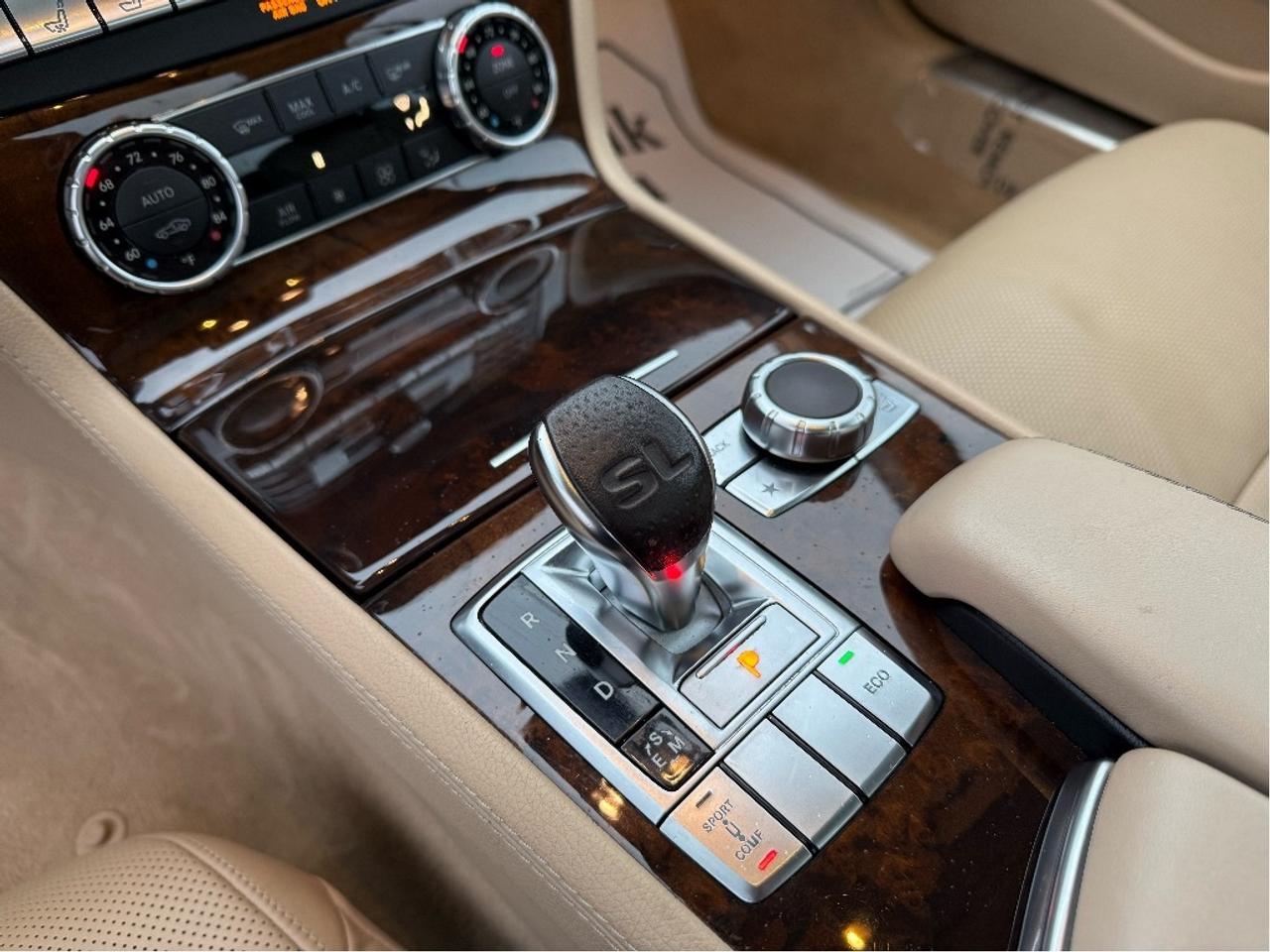 2013 Mercedes-Benz SL-Class SL 550 1 Owner CleanCarfax Loaded LowKMs Certified Photo